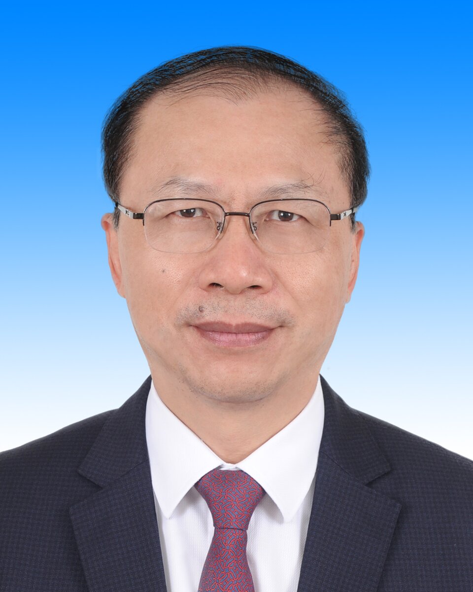 雷育胜